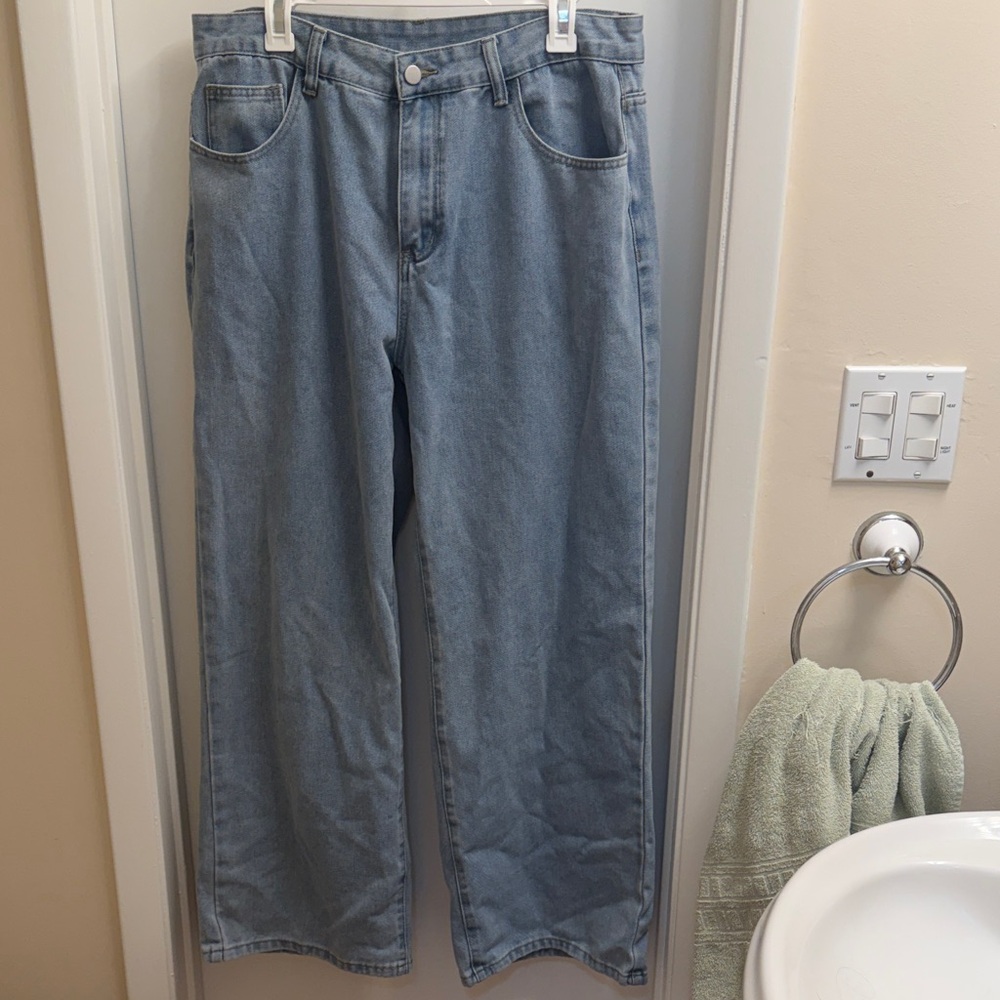Light Blue Bow Embroidered Denim Jeans